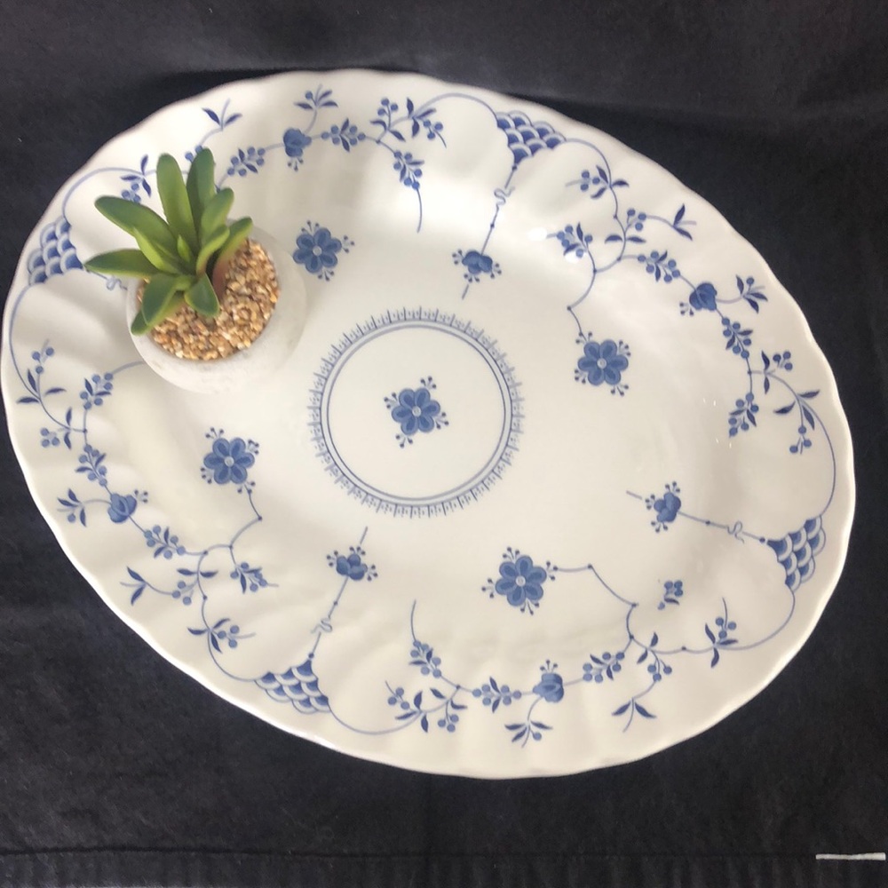 CHURCHILL Staffordshire England 12” OVAL PLATTER no chips 9.5” Wide EUC